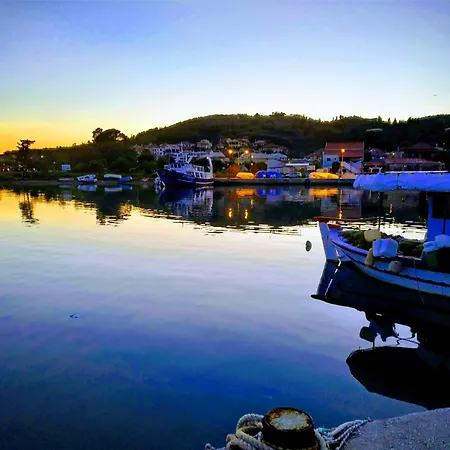 Tria Liodendra Corfu - Sea Апартаменты Petriti (Corfu)