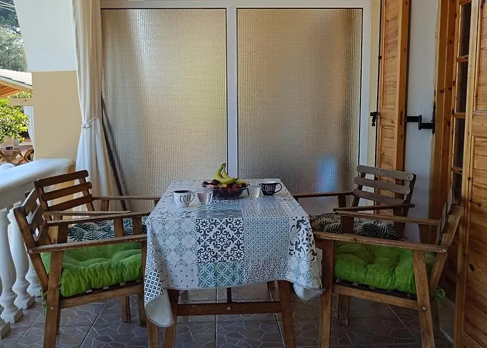 Appartement Tria Liodendra Corfu - Sea Petrití