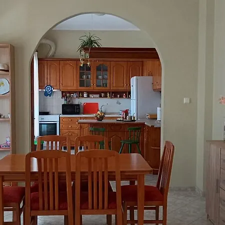 شقة Tria Liodendra Corfu - Sea