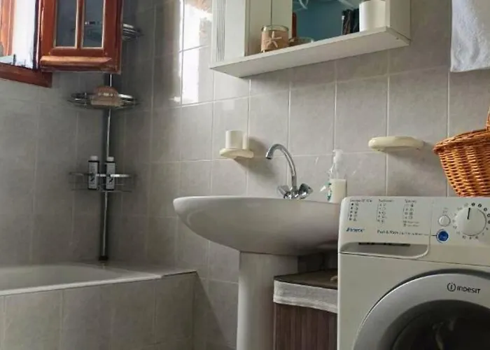 Tria Liodendra Corfu - Sea Petrití