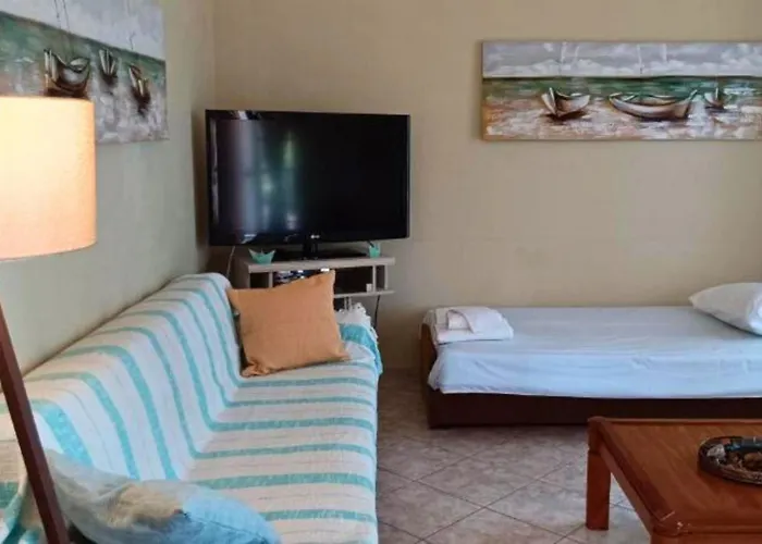 Tria Liodendra Corfu - Sea Apartment